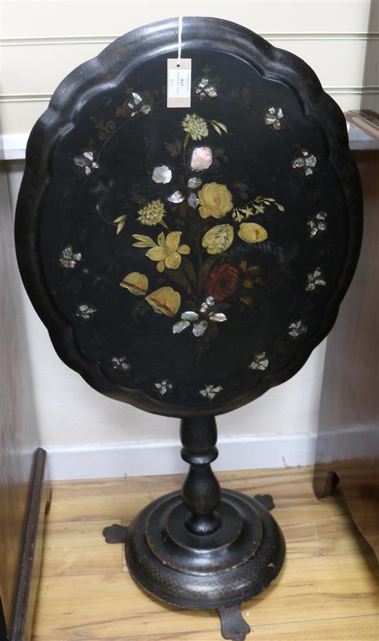 A papier mache mother of pearl inlaid occasional table, W.58cm
